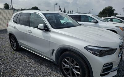 BMW X5 DRIVE 40I 2020