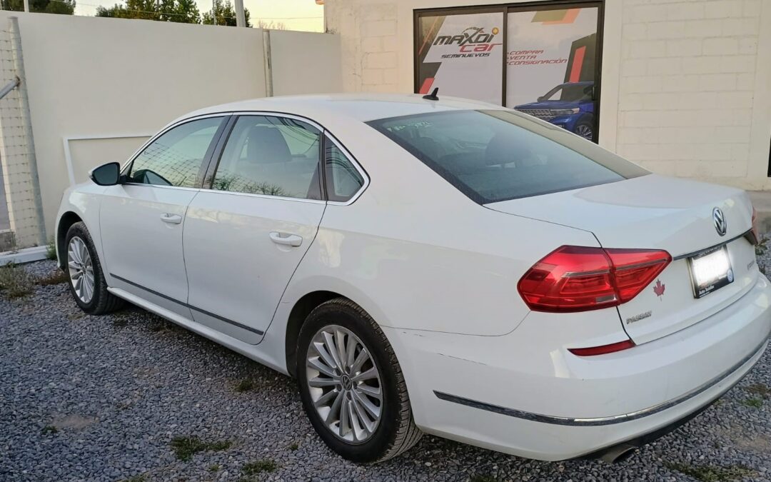 VOLKSWAGEN PASSAT SPORT 2016